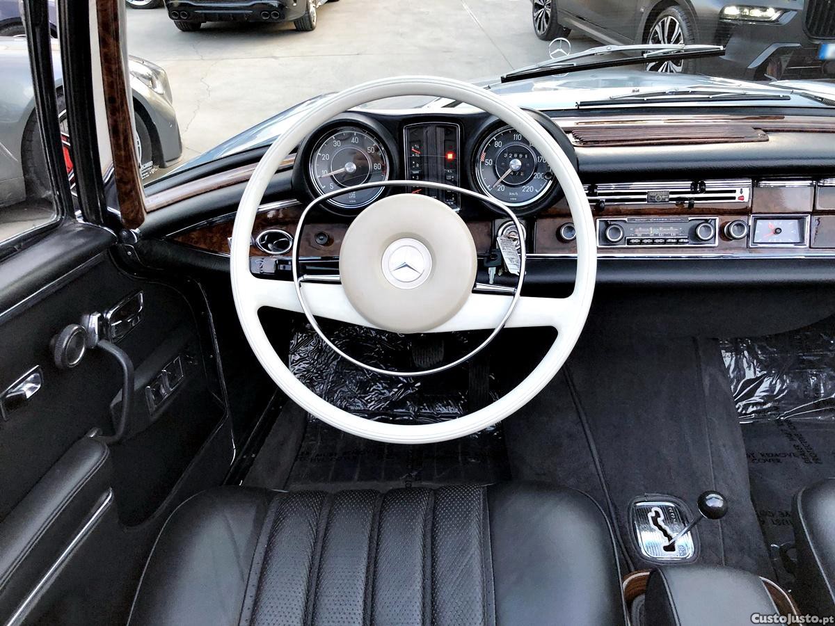 Mercedes-Benz 280 SE W-111 Cabriolet — fotografia 38