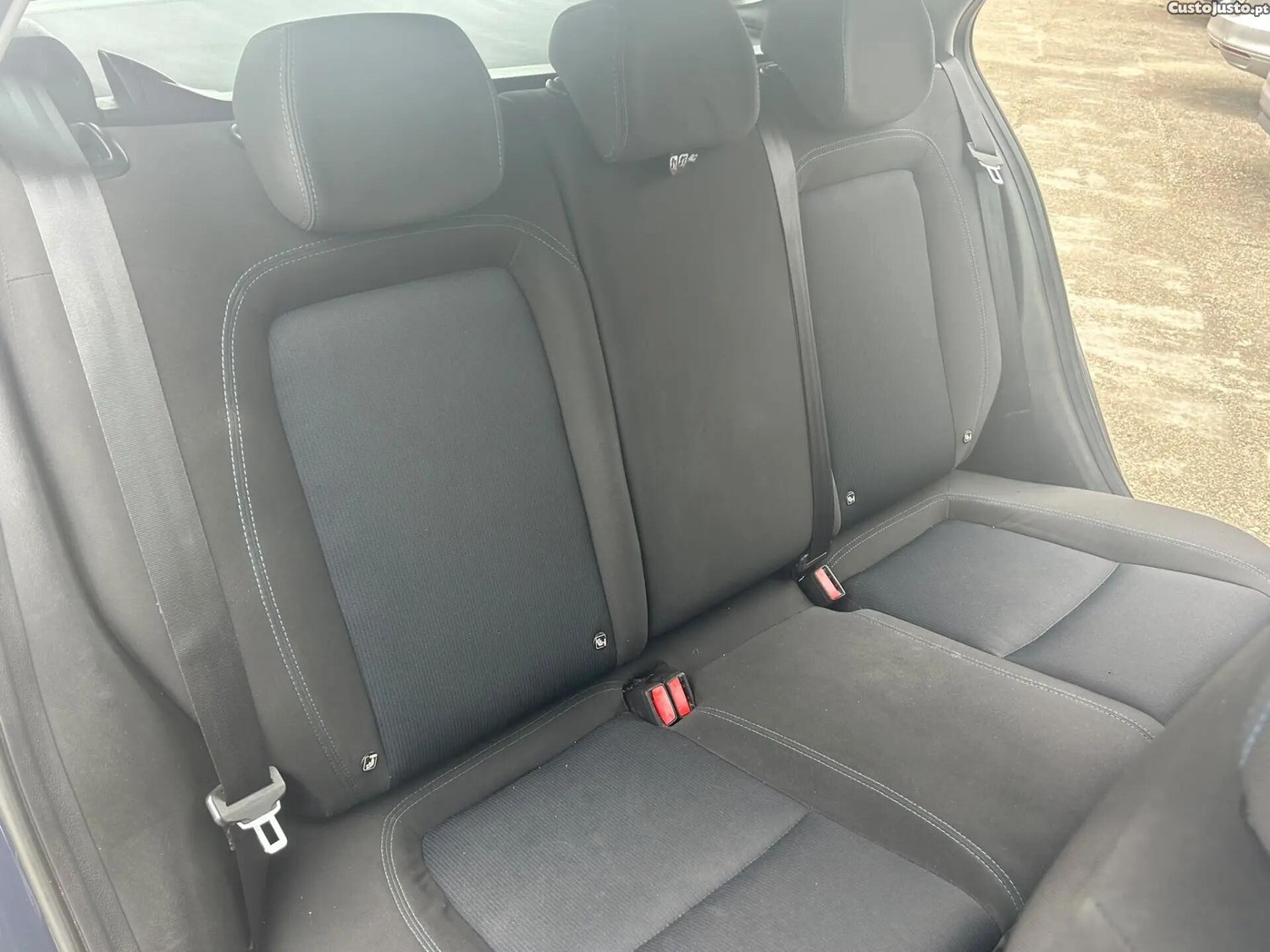 Fiat Tipo 1.3 MultiJet — fotografia 9
