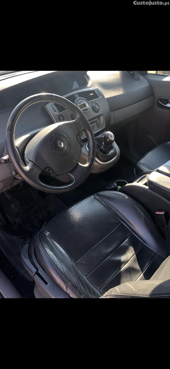 Renault Scénic 1.5 Dci 105cv troco por carrinha maior — fotografia 5
