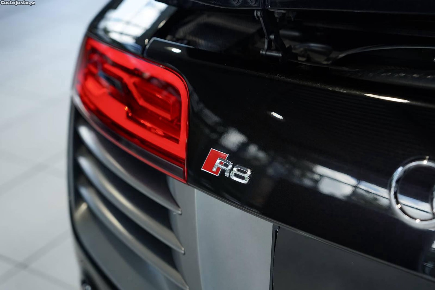 Audi R8 5.2 FSi V10 — fotografia 26