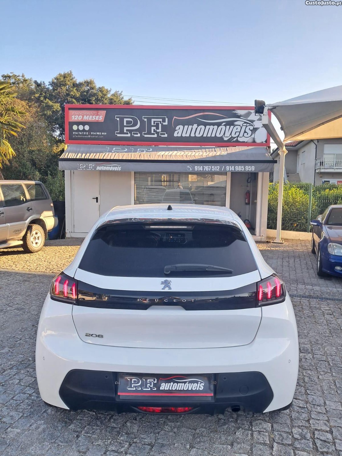 Peugeot 208 Active Pack - 21 — photo 4