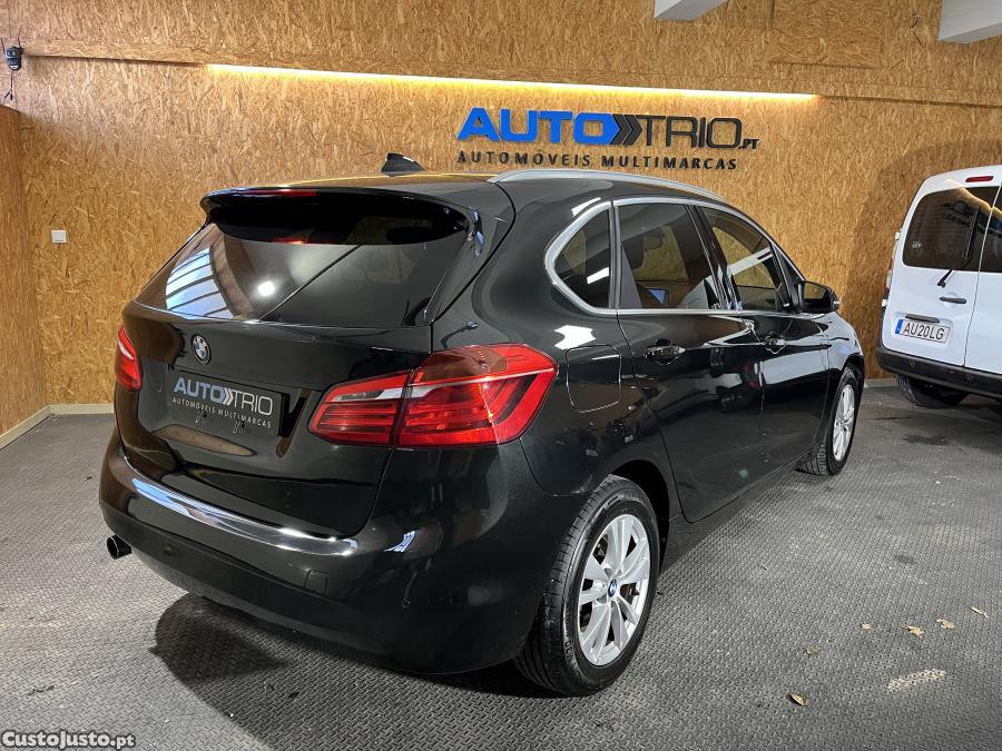 BMW 216 Active Tourer d - 16 foto 3