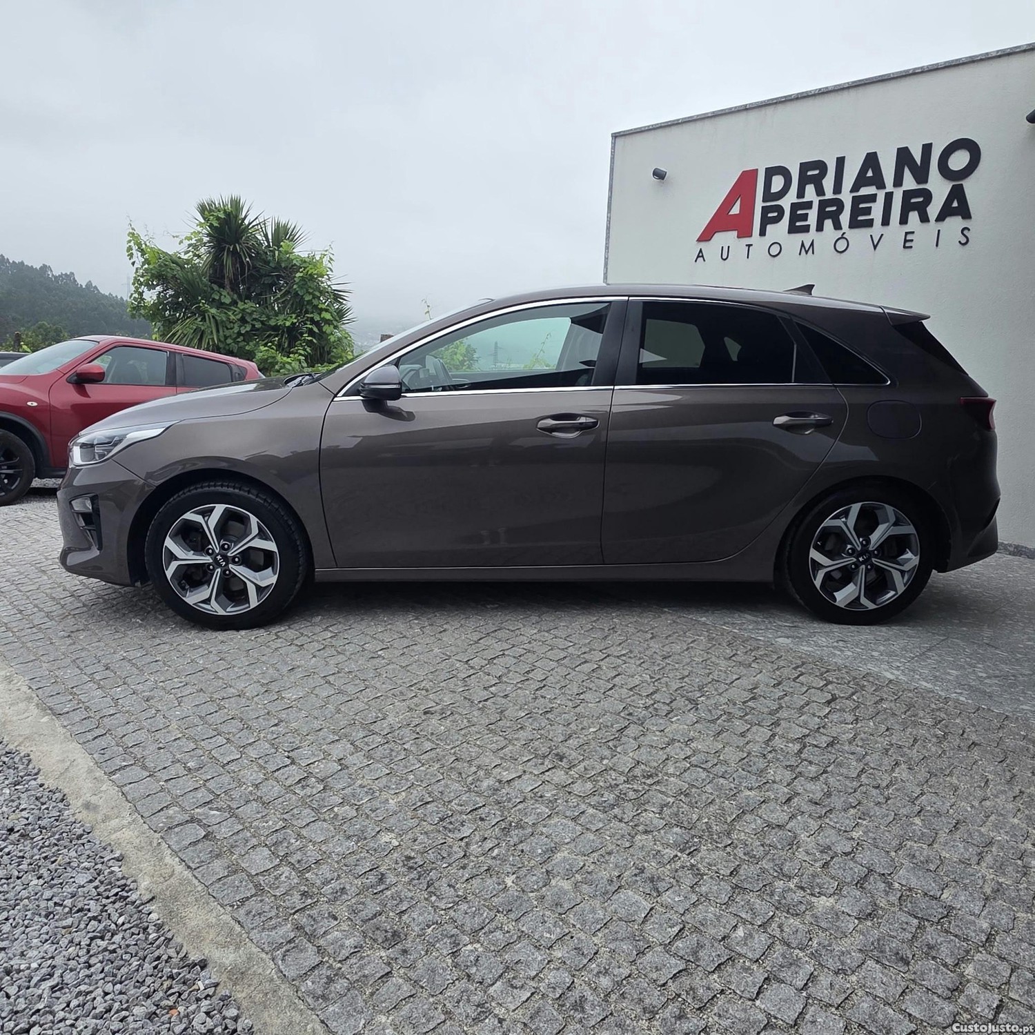Kia Ceed 1.0 T-GDi GT Line — fotografia 15