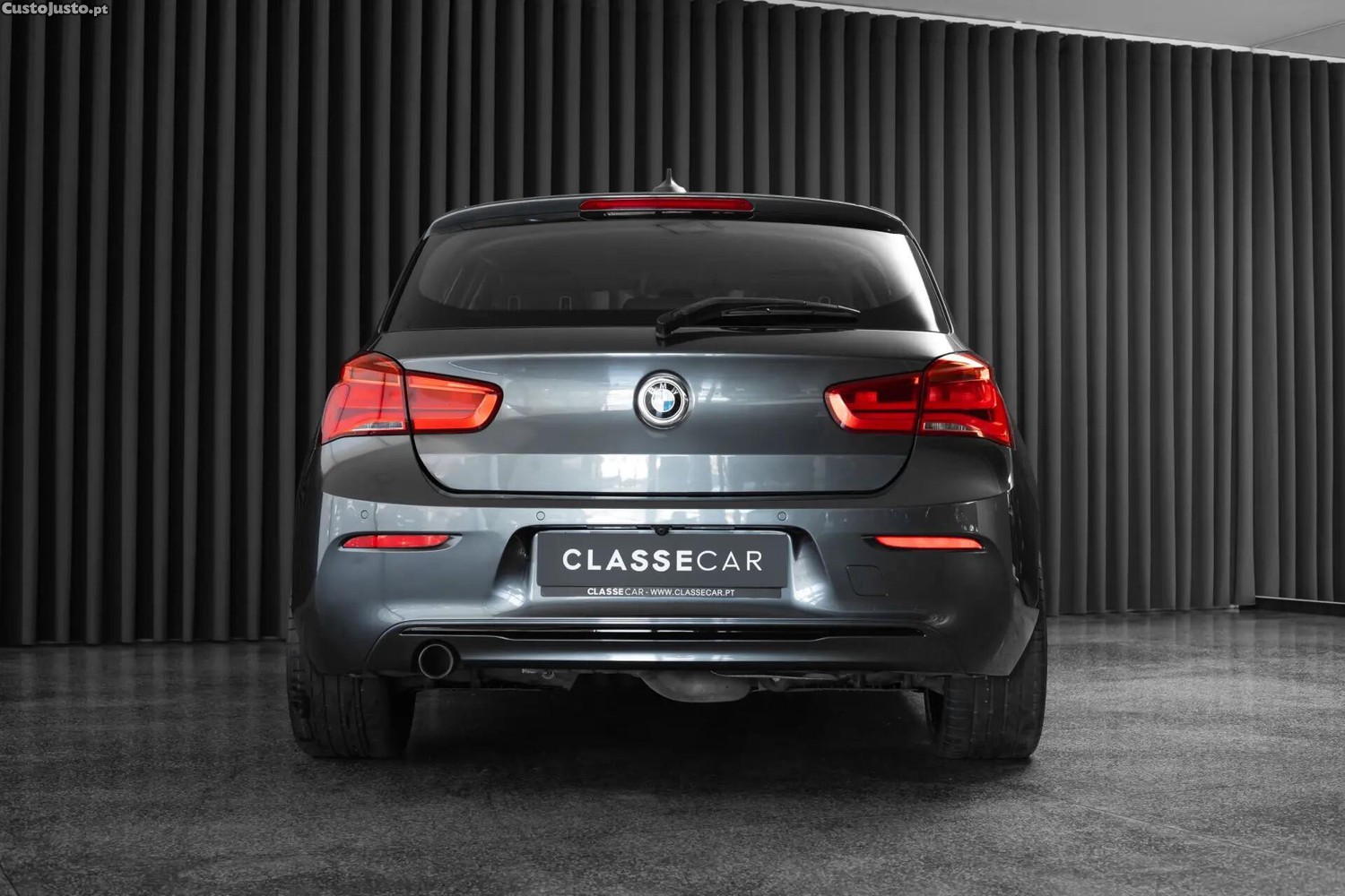 BMW 116 d Line Sport Auto — fotografia 18