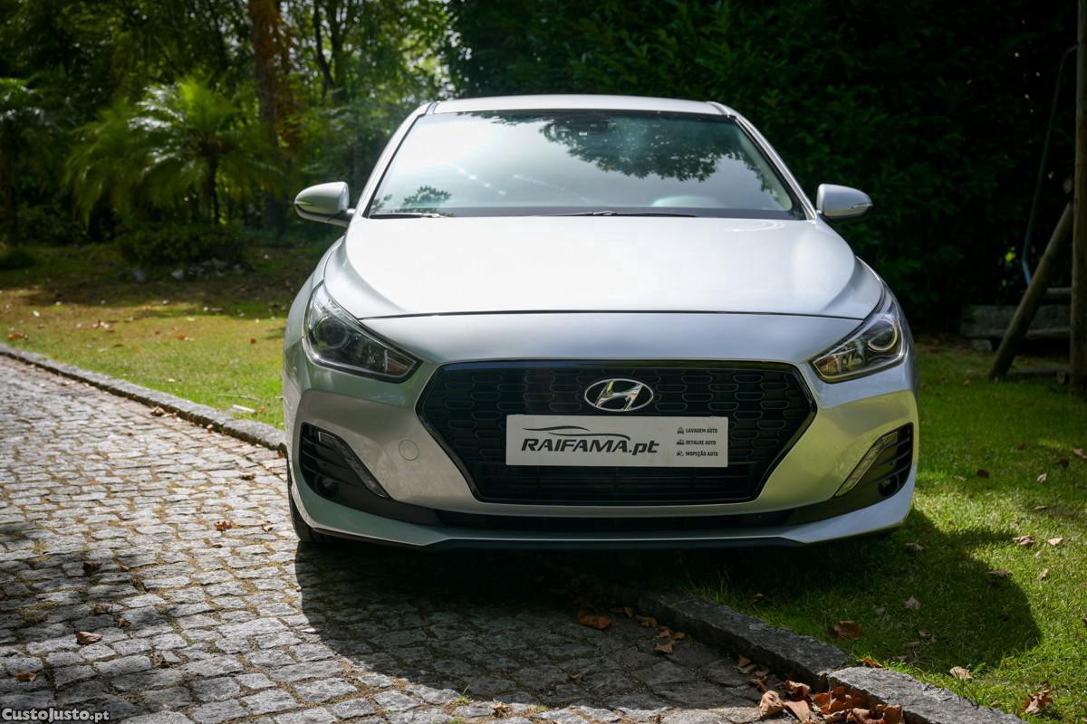 Hyundai i30 1.6 CRDi Style+Navi — fotografia 20