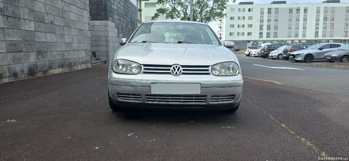 Volkswagen Golf HighLine 1.4i 2 anos inspecção — fotografia 6