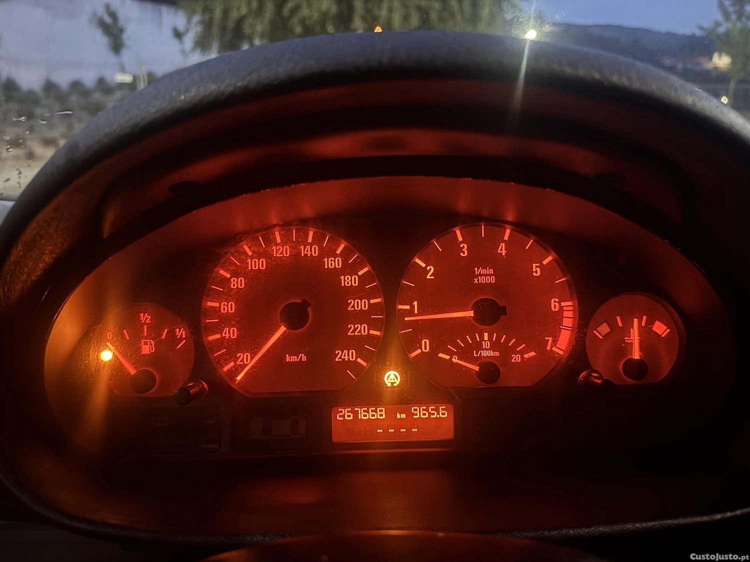 BMW 318 1.8 — fotografia 3