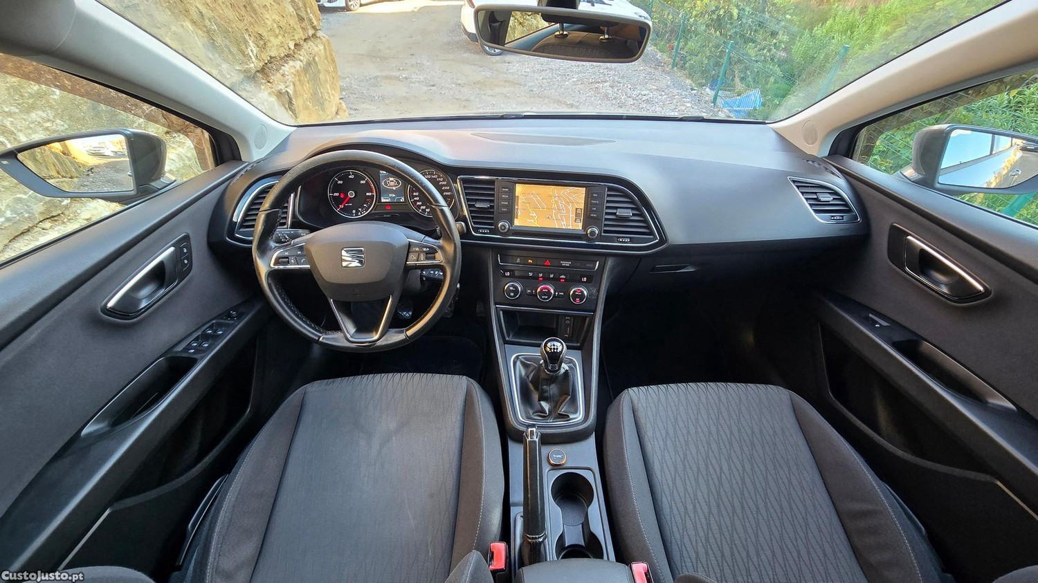 SEAT Leon 1.6 TDI Style — fotografia 22