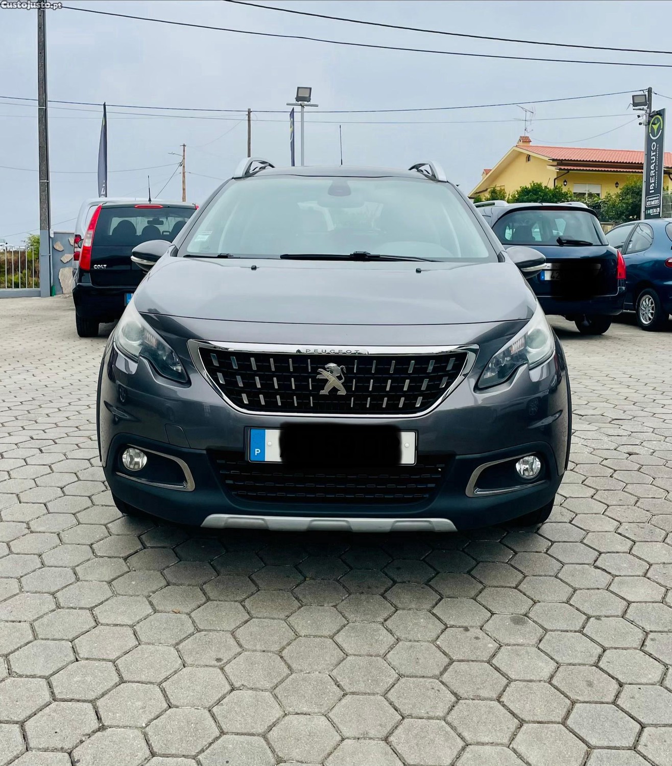 Peugeot 2008 1.2 PureTech Active — fotografia 13