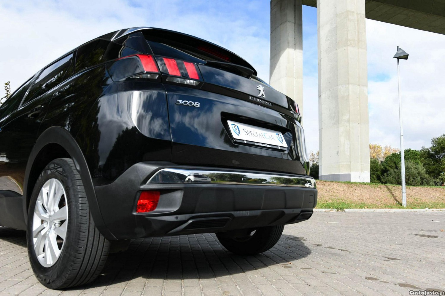 Peugeot 3008 1.5 BlueHDi Active — fotografia 14