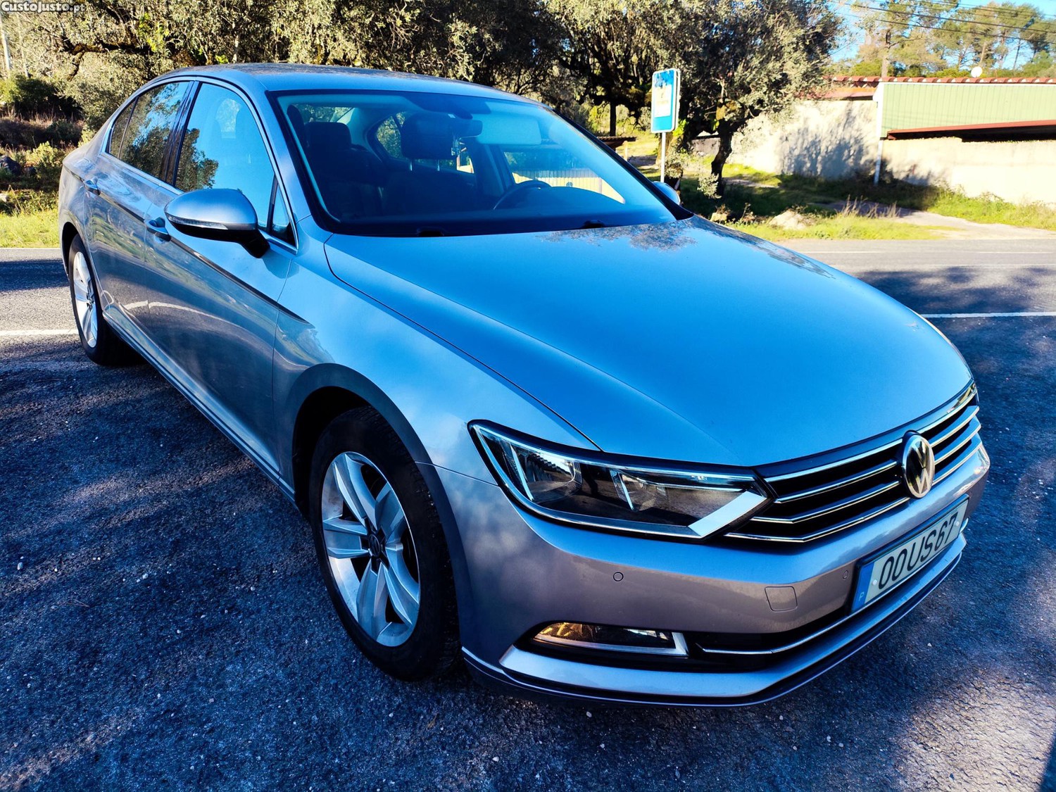 Volkswagen Passat 1.6 tdi CONFORTLINE DSG — fotografia 7