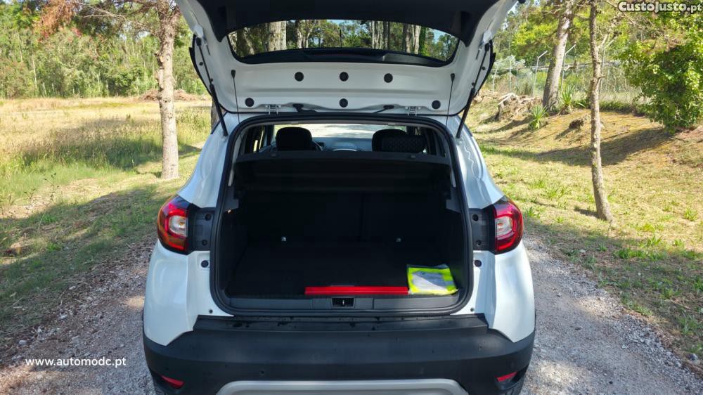 Renault Captur 0.9 TCE Exclusive — fotografia 9