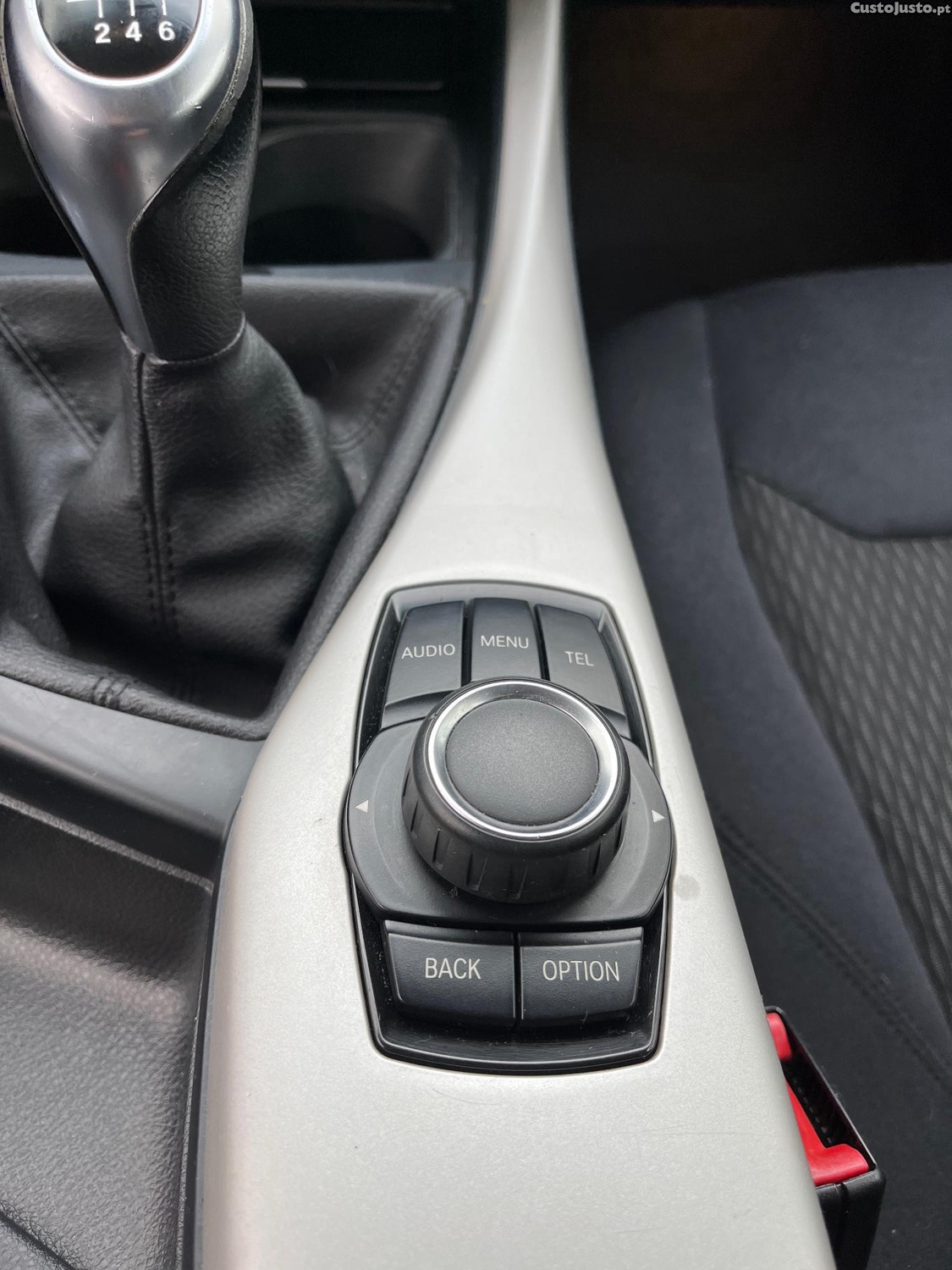 BMW 114 Lounge — fotografia 10
