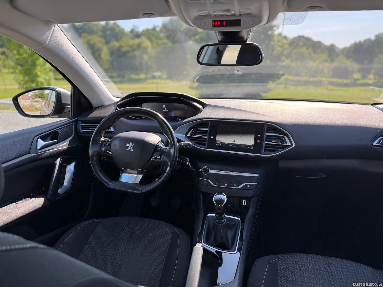 Peugeot 308 SW 1.5 BlueHDi Style — fotografia 4