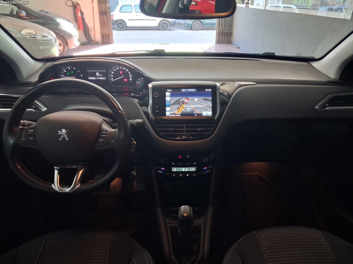 Peugeot 208 1.2 PureTech Style — fotografia 9