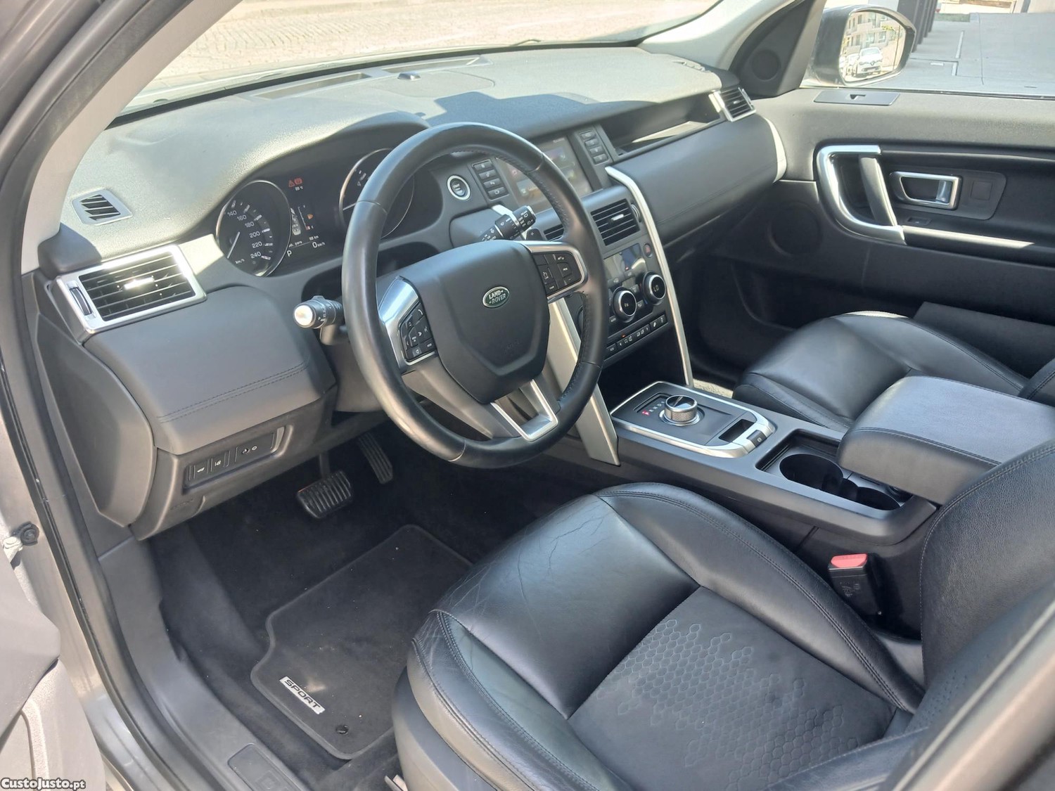 Land Rover Discovery 2.0 td4 sport 7 lug. — fotografia 4