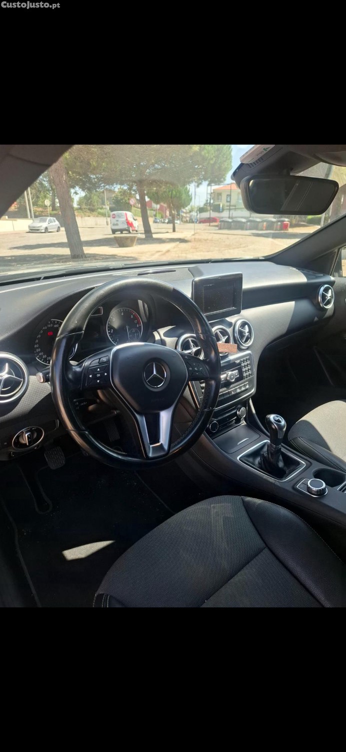 Mercedes-Benz A 180 cdi — fotografia 3