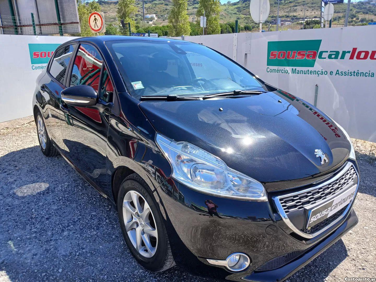 Peugeot 208 1.2 vti active — fotografia 21