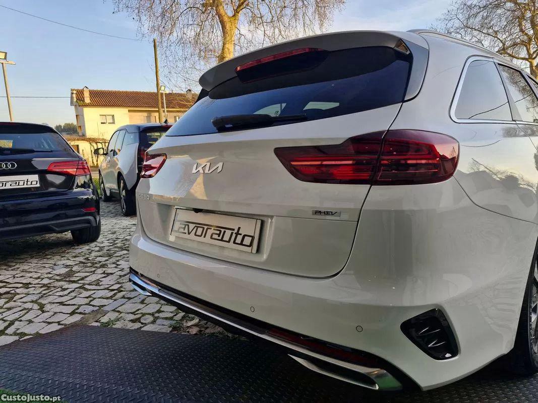 Kia Pregio 1.6 gdi phev drive 6dct — fotografia 7