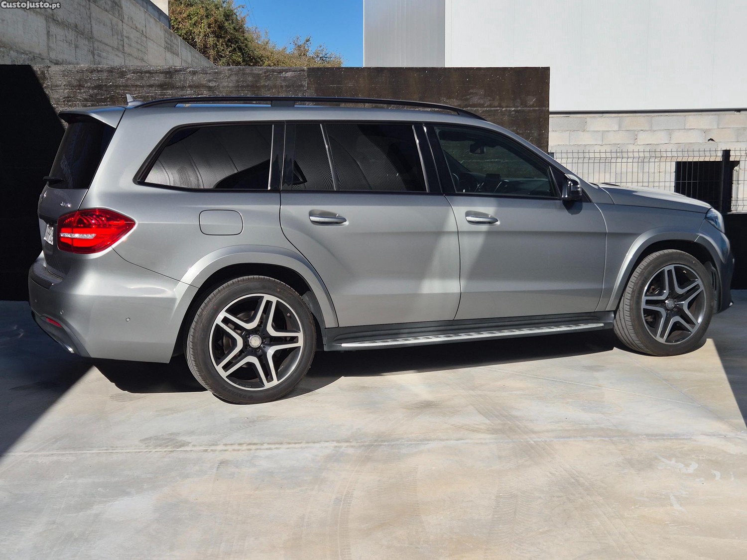 Mercedes-Benz GLS 350 350 D 4Matic — fotografia 7