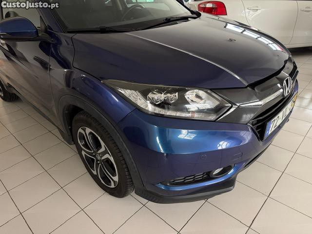 Honda HR-V 1.6 i-DTEC Executive — fotografia 12