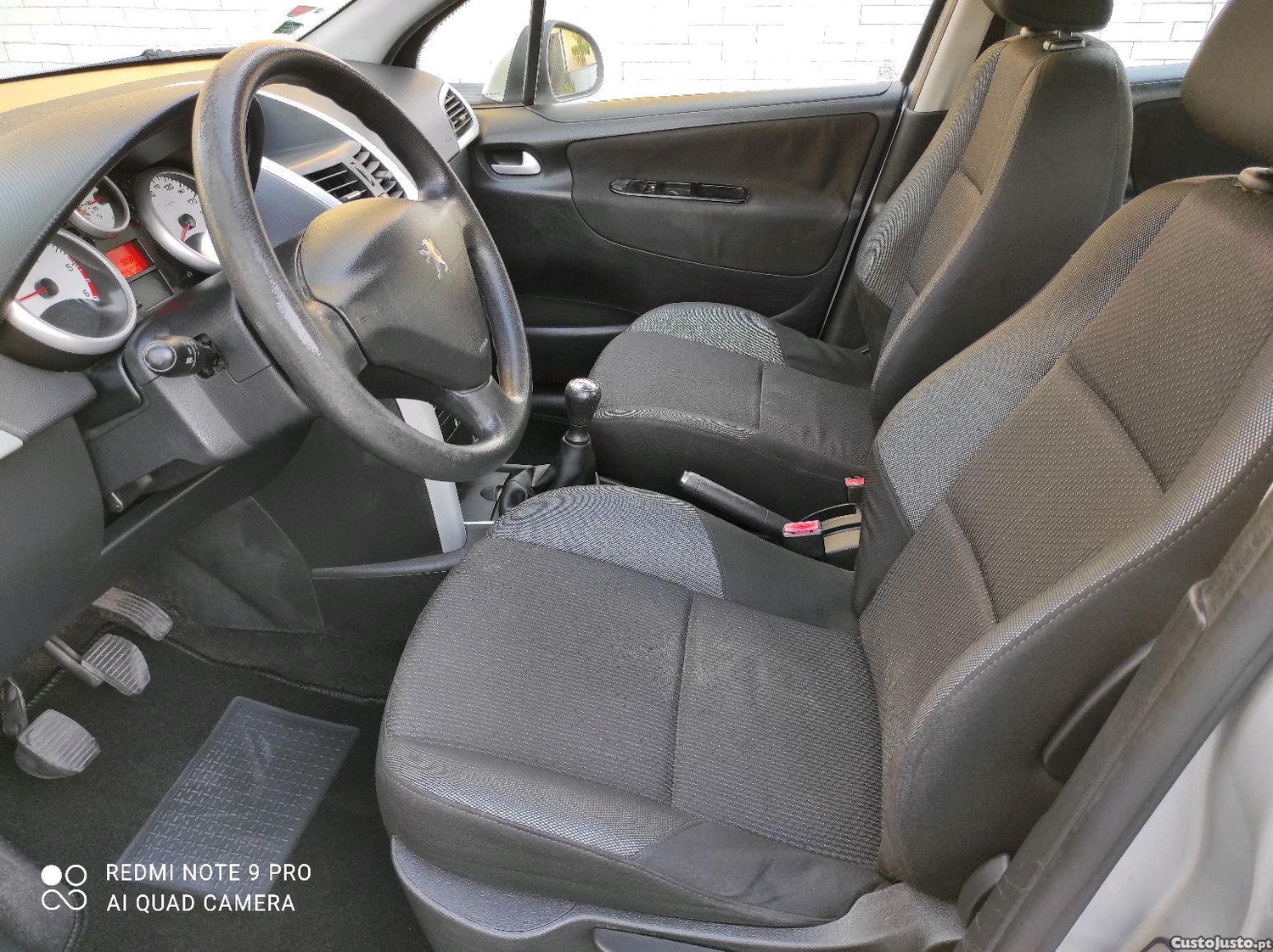Peugeot 207 1.4 HDI — fotografia 5