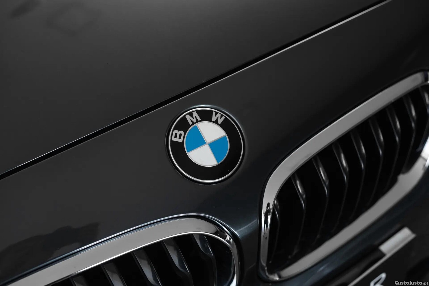 BMW 116 d Line Sport Auto — fotografia 15