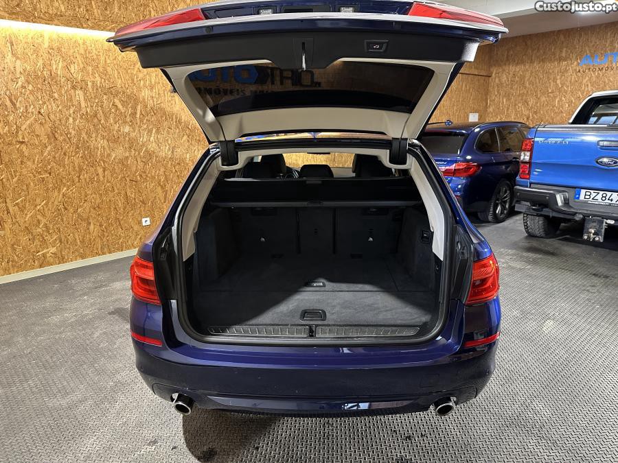 BMW 520 d Touring Aut. — fotografia 3