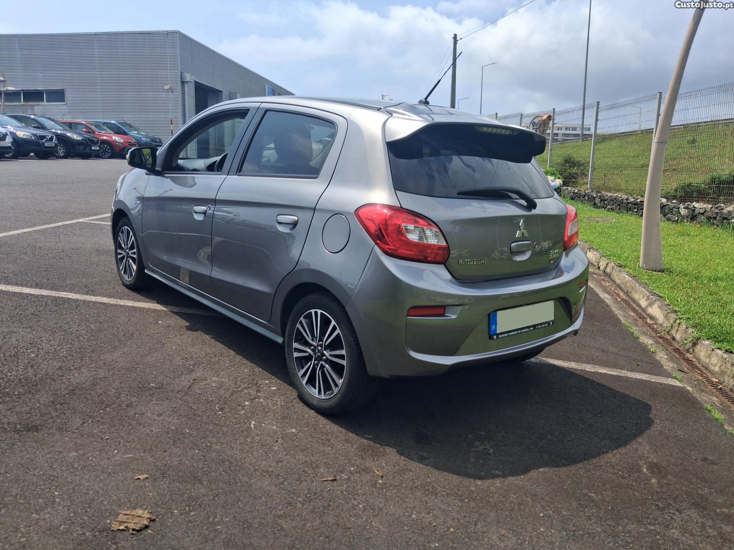 Mitsubishi Space Star 1.2 INTENSE - 82 CV - 2018 — fotografia 4