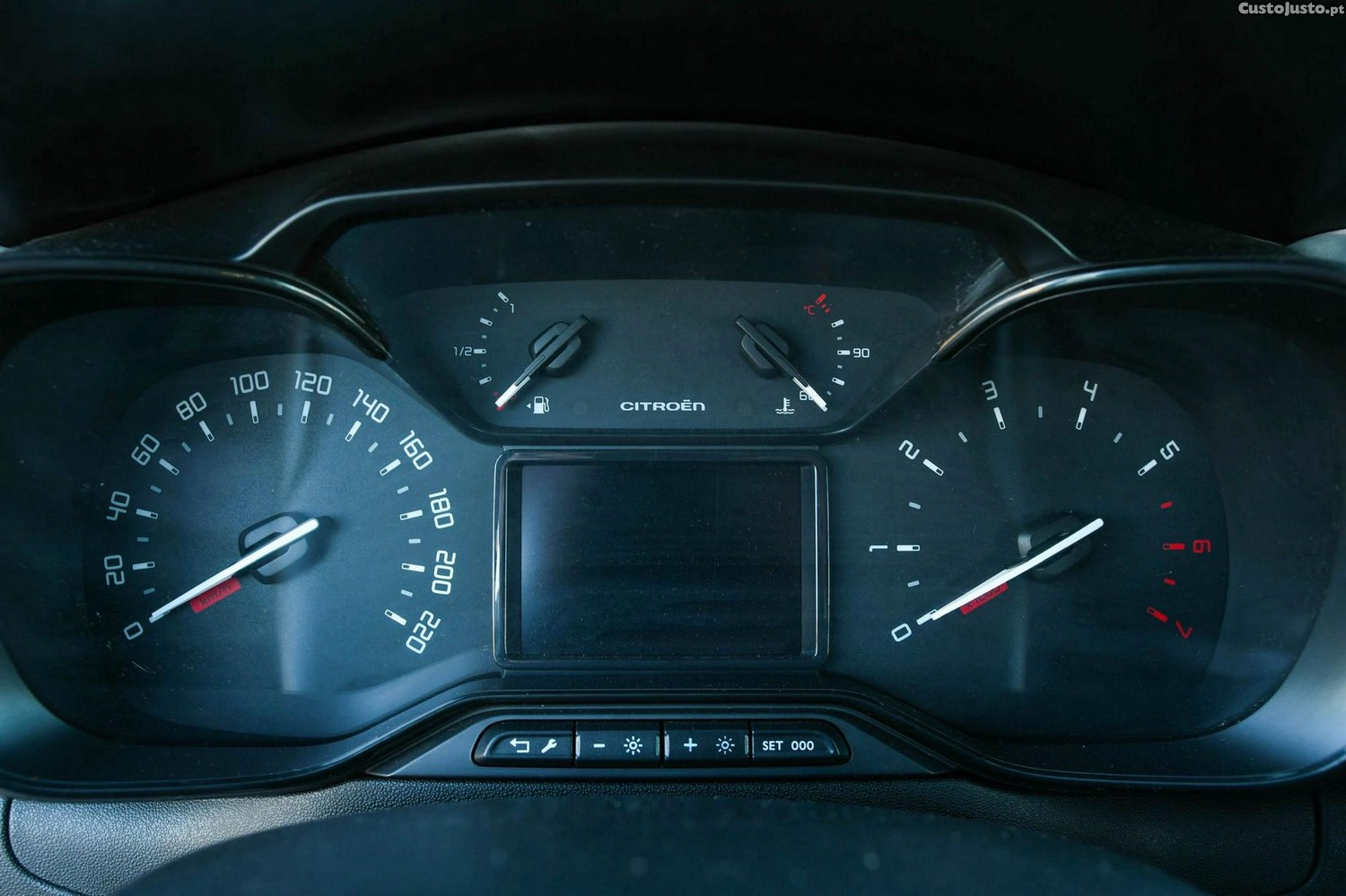 Citroën C3 1.2 PureTech Feel — fotografia 8