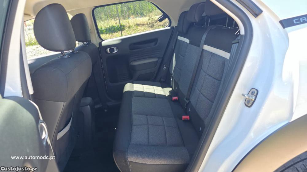 Citroën C4 Cactus 1.2 PureTech — fotografia 7