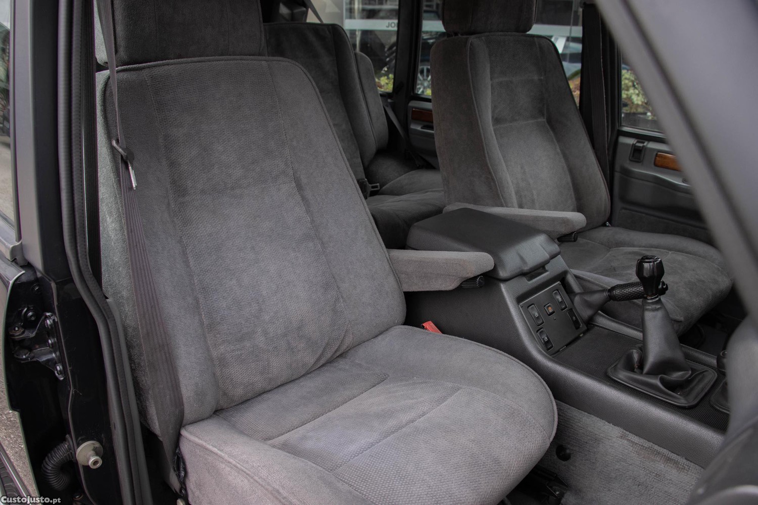 Land Rover Range Rover 2.5 TDI Classic — fotografia 4