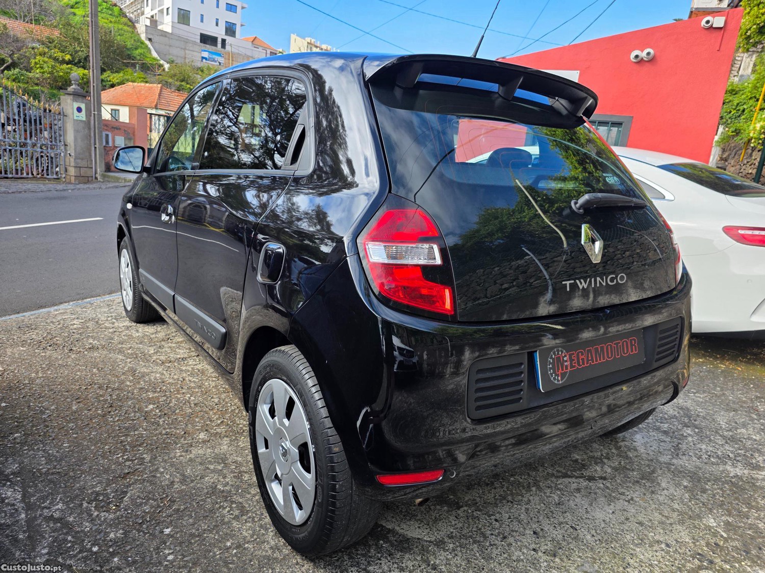 Renault Twingo 1.0 SCe 71cv — fotografia 19