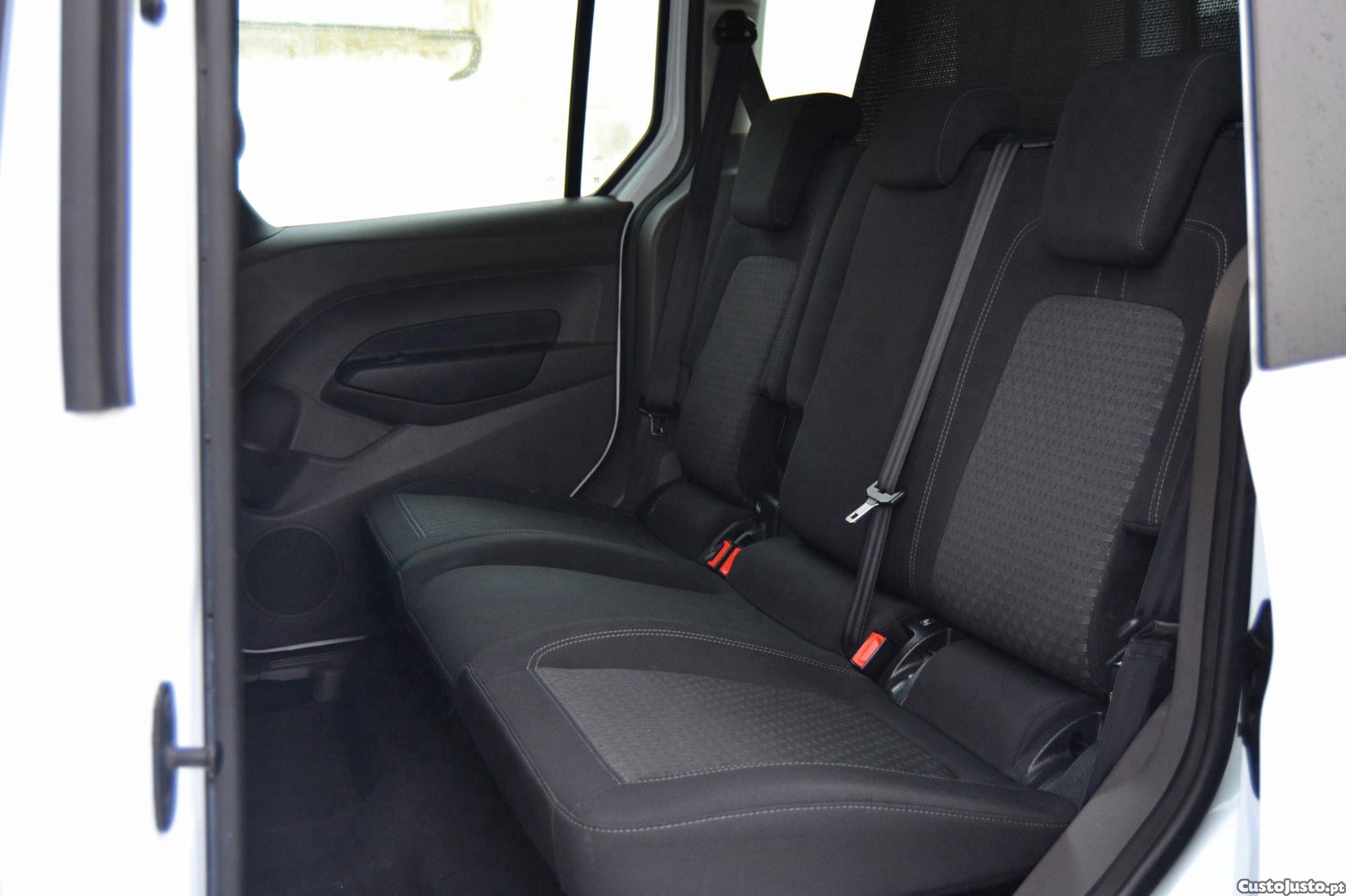 Ford Transit Connect Kombi TDCi 5 Lugares - IVA DEDUTÍVEL — fotografia 5