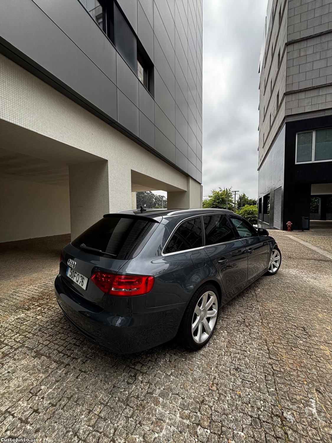 Audi A4 AVANT — fotografia 2