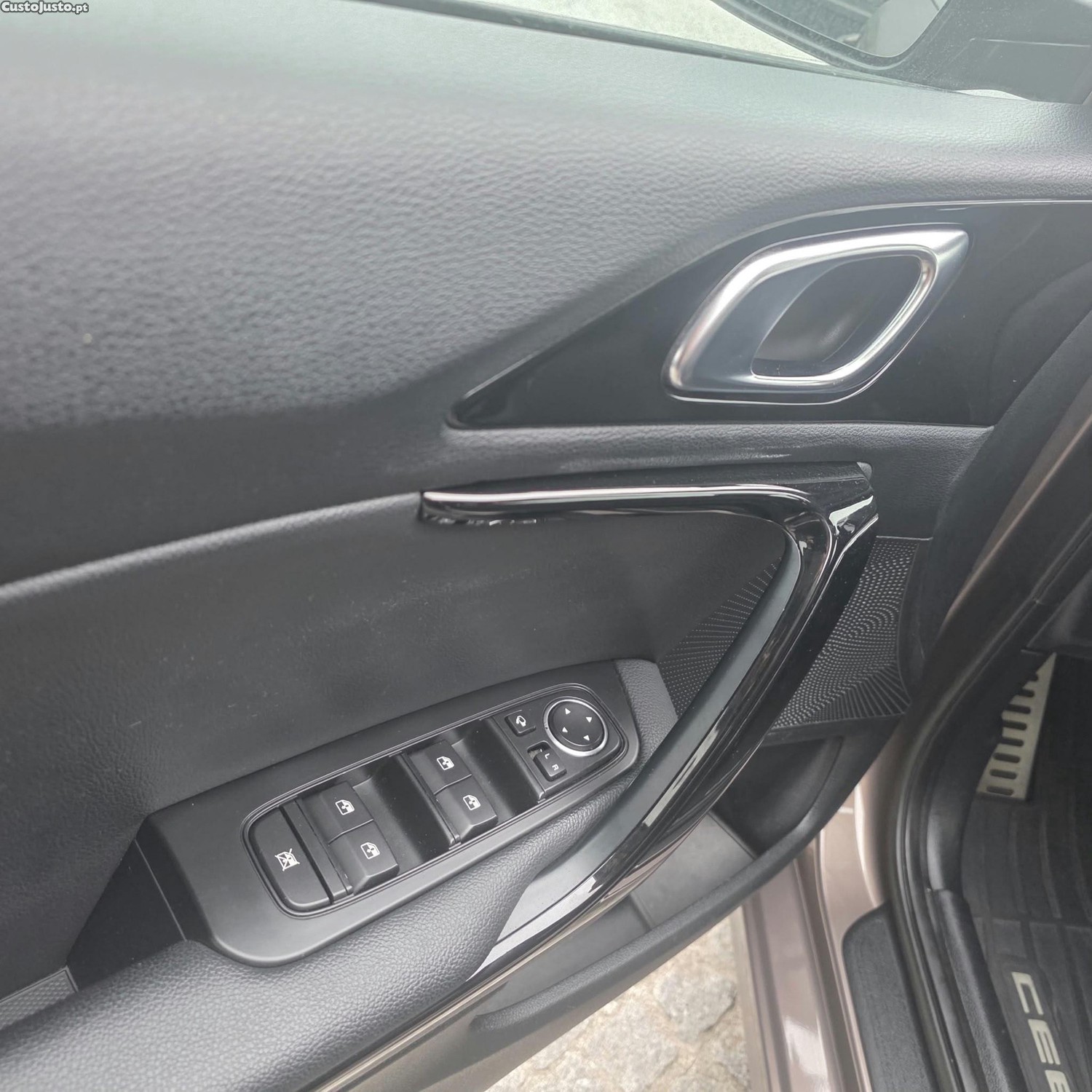 Kia Ceed 1.0 T-GDi GT Line — fotografia 9