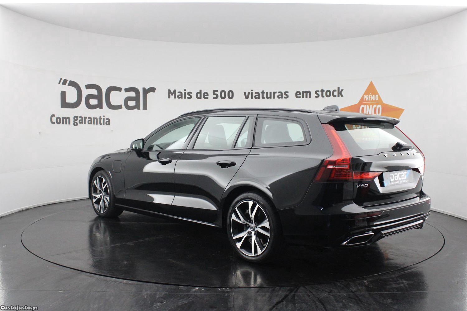 Volvo V60 T6 AWD R-DESIGN (AUTO) — fotografia 35