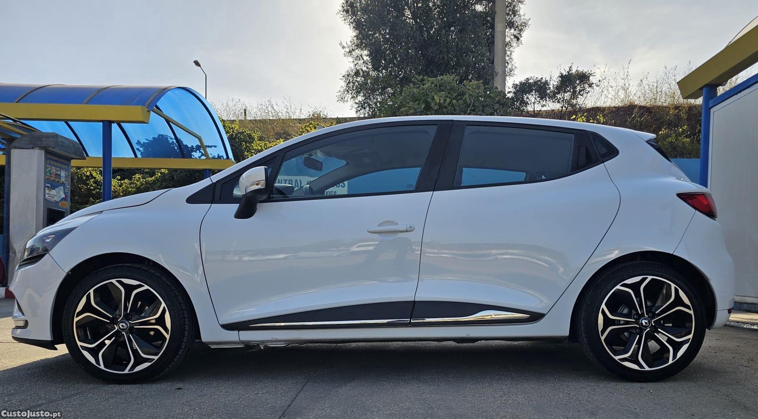 Renault Clio 0.9 TCE BUSINESS SOCIETE " Tech" — fotografia 5