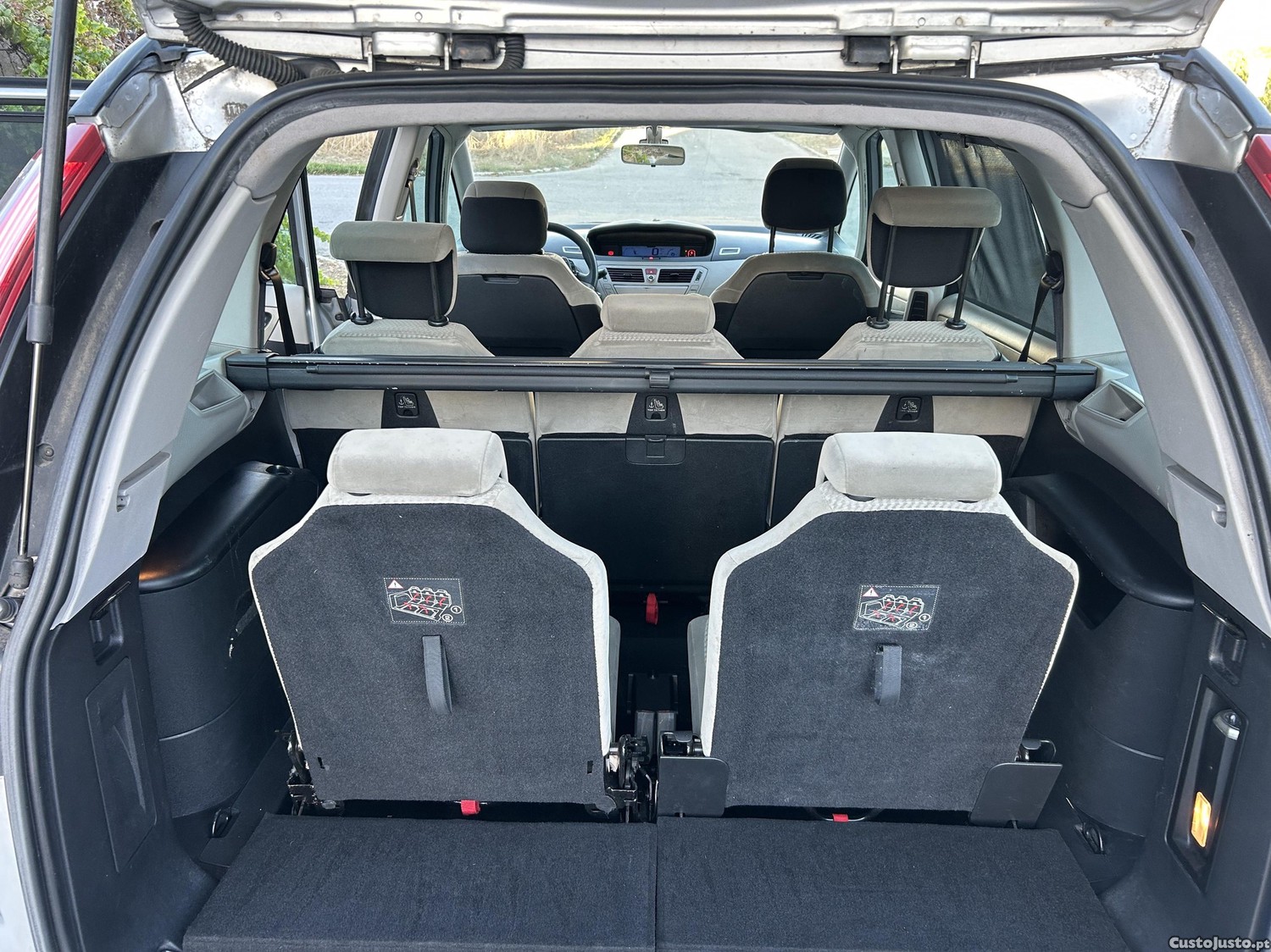 Citroën C4 Grand Picasso 1.6hdi 7 lugares — fotografia 4