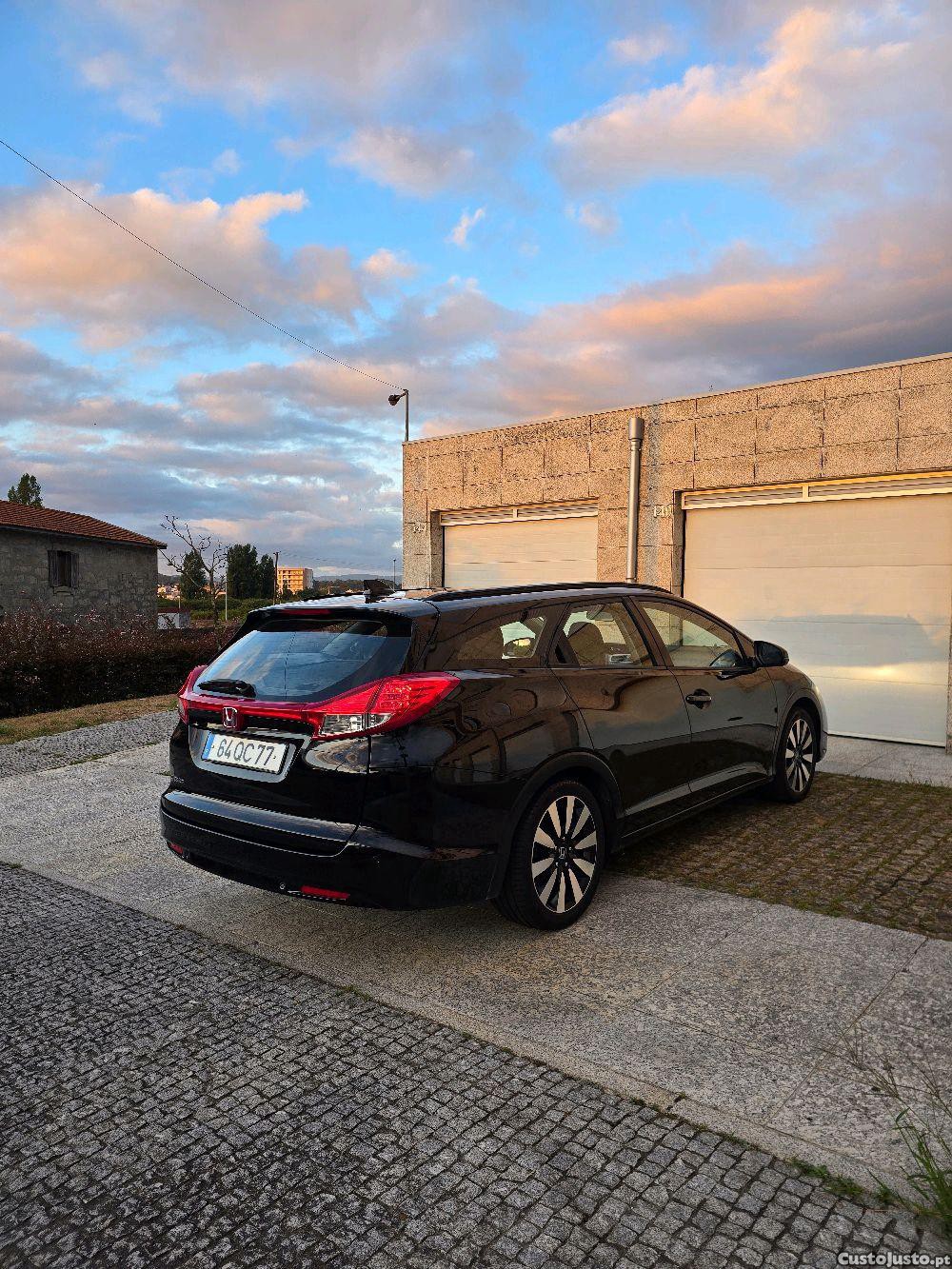Honda Civic Tourer 1.6 I-DTEC — fotografia 8