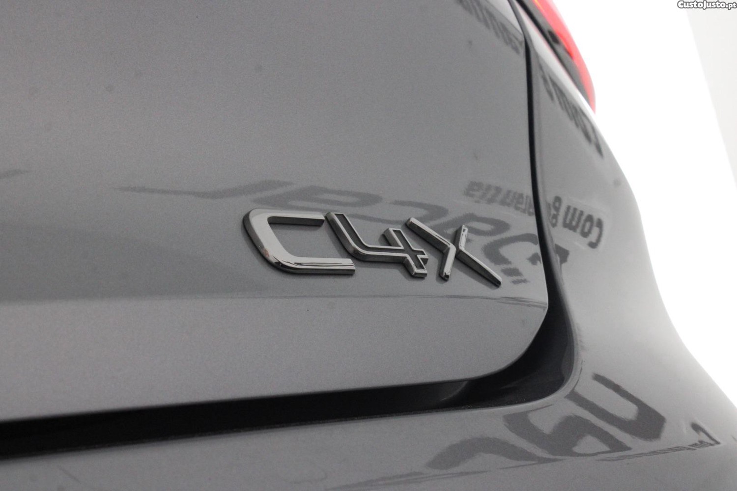 Citroën C4 X 1.2 PURETECH MAX (AUTO) — fotografia 10