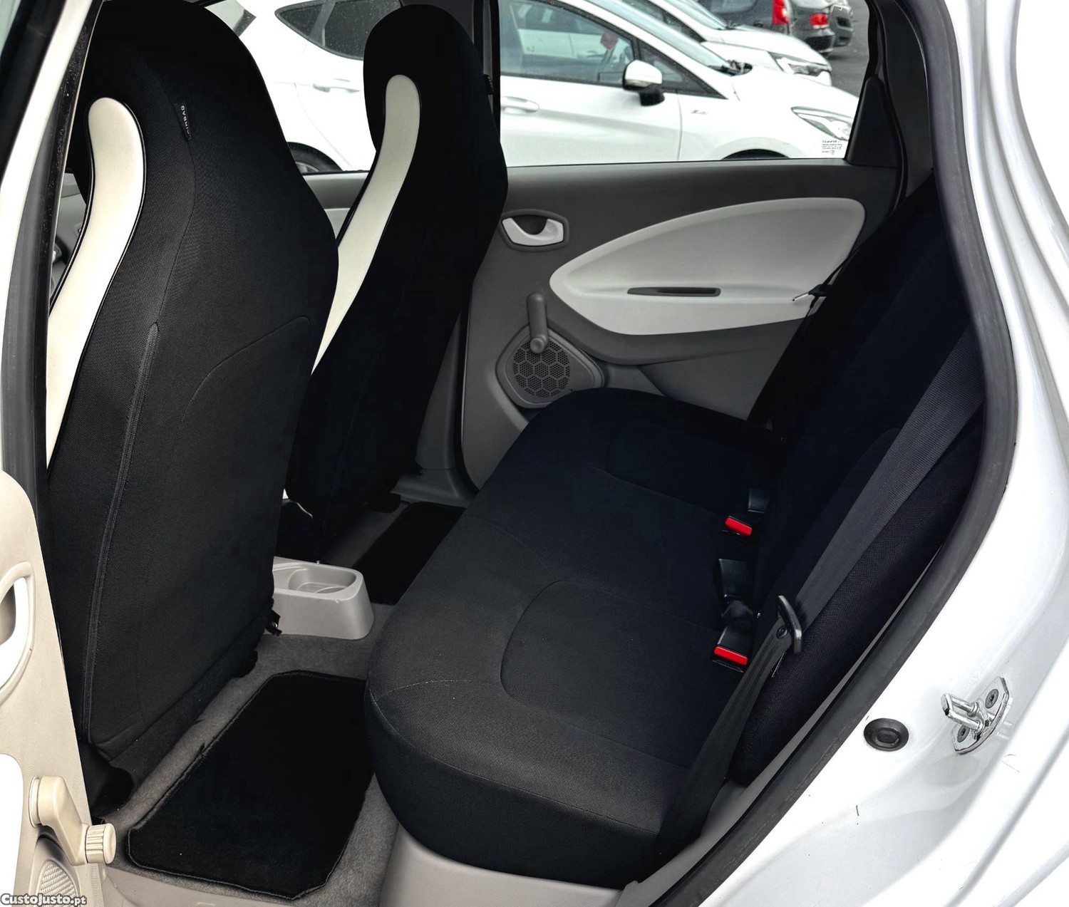 Renault Zoe Life — fotografia 4