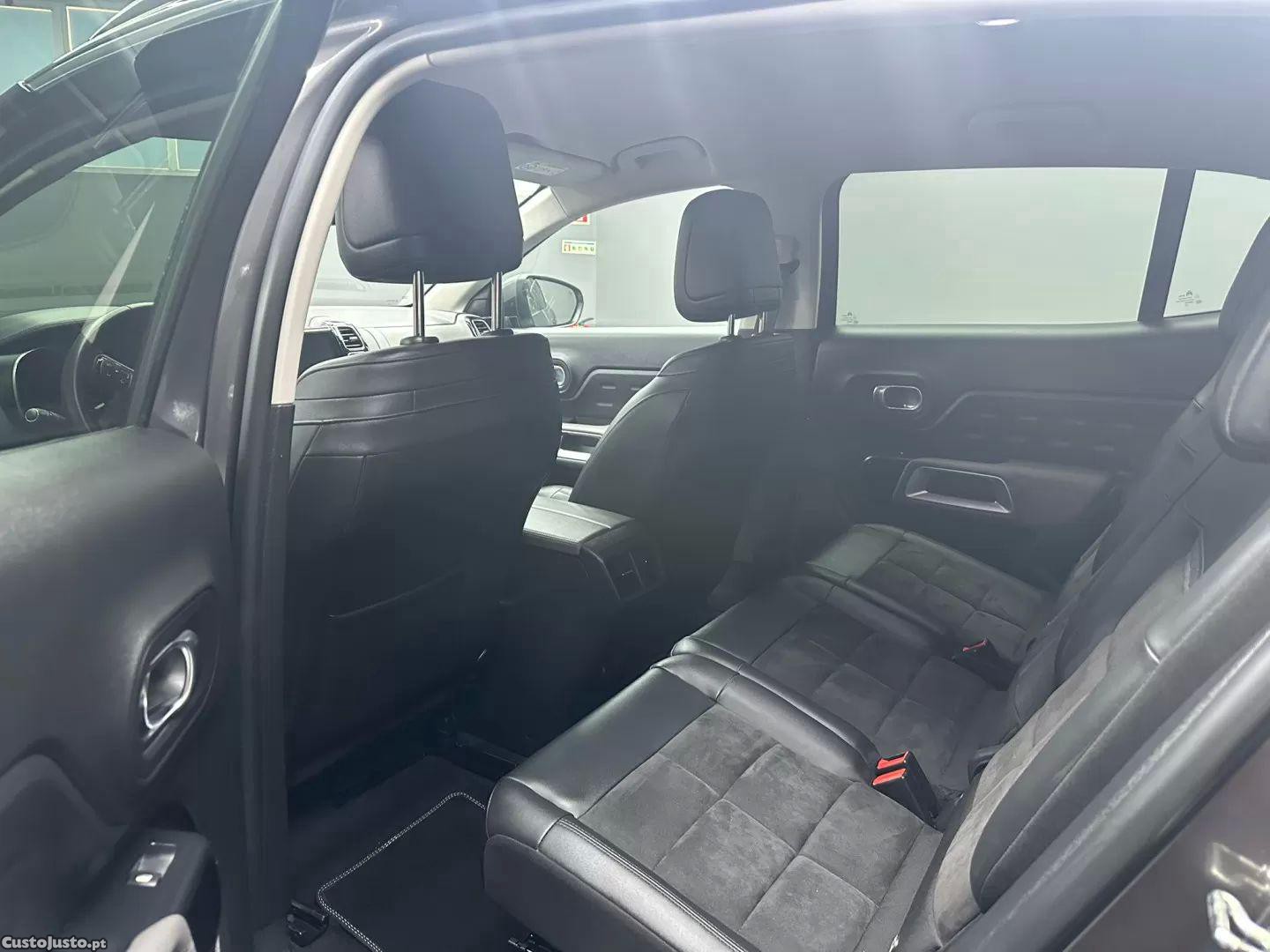 Citroën C4 1.6i plug-in — fotografia 5