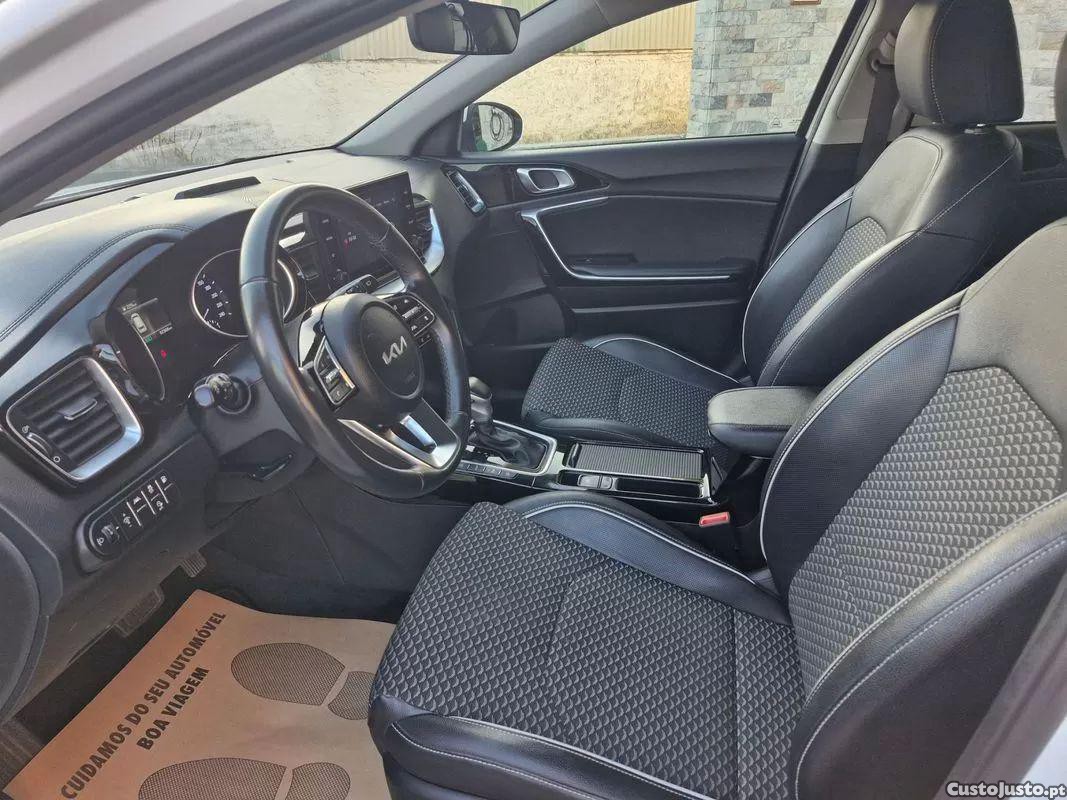 Kia Pregio 1.6 gdi phev drive 6dct — fotografia 20