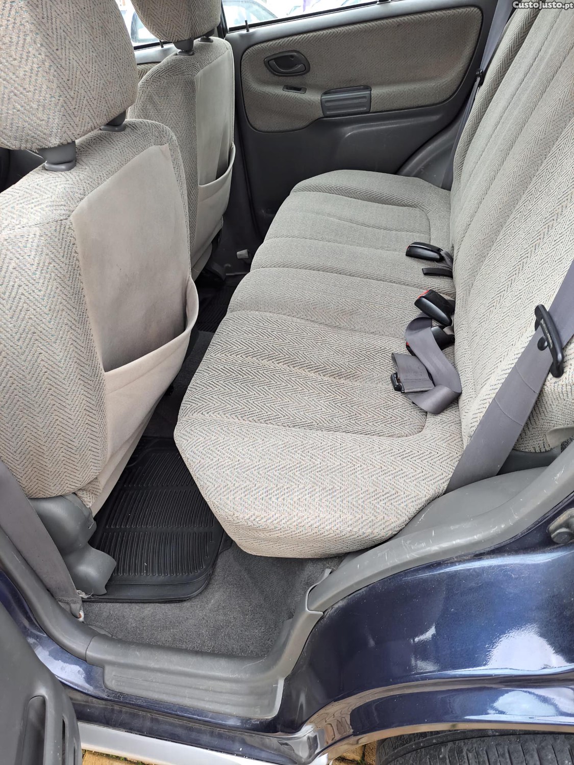 Suzuki Grand Vitara 2000 TD - 00 foto 5
