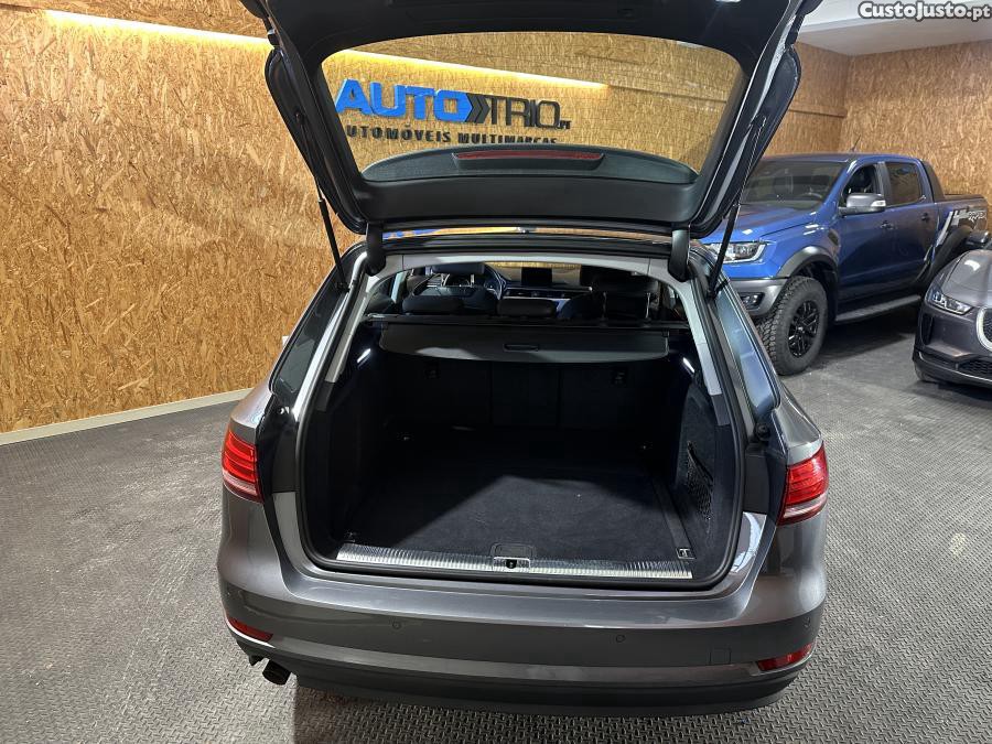 Audi A4 2.0 TDI Business Lin — fotografia 3