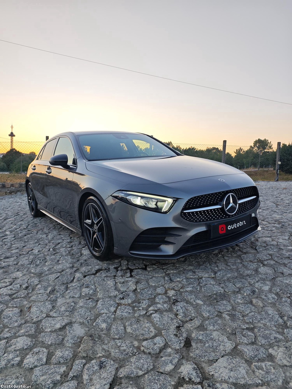 Mercedes-Benz A 180 AMG Line Auto — fotografia 17