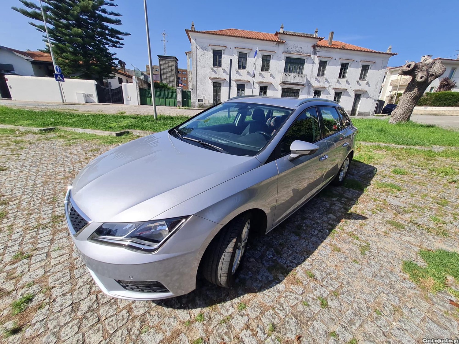 Seat Leon SEAT Leon Sportourer ST 1.6 TDI 115cv - 19 foto 2