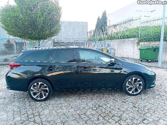 Toyota Auris SPORTS TOURING 1.4 D-4D ÚNICO DONO — fotografia 11