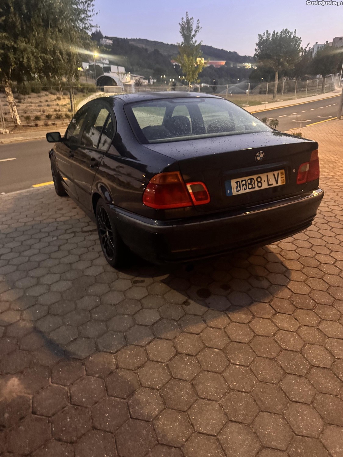 BMW 318 1.8 — fotografia 5